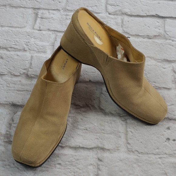 rockport suede clogs